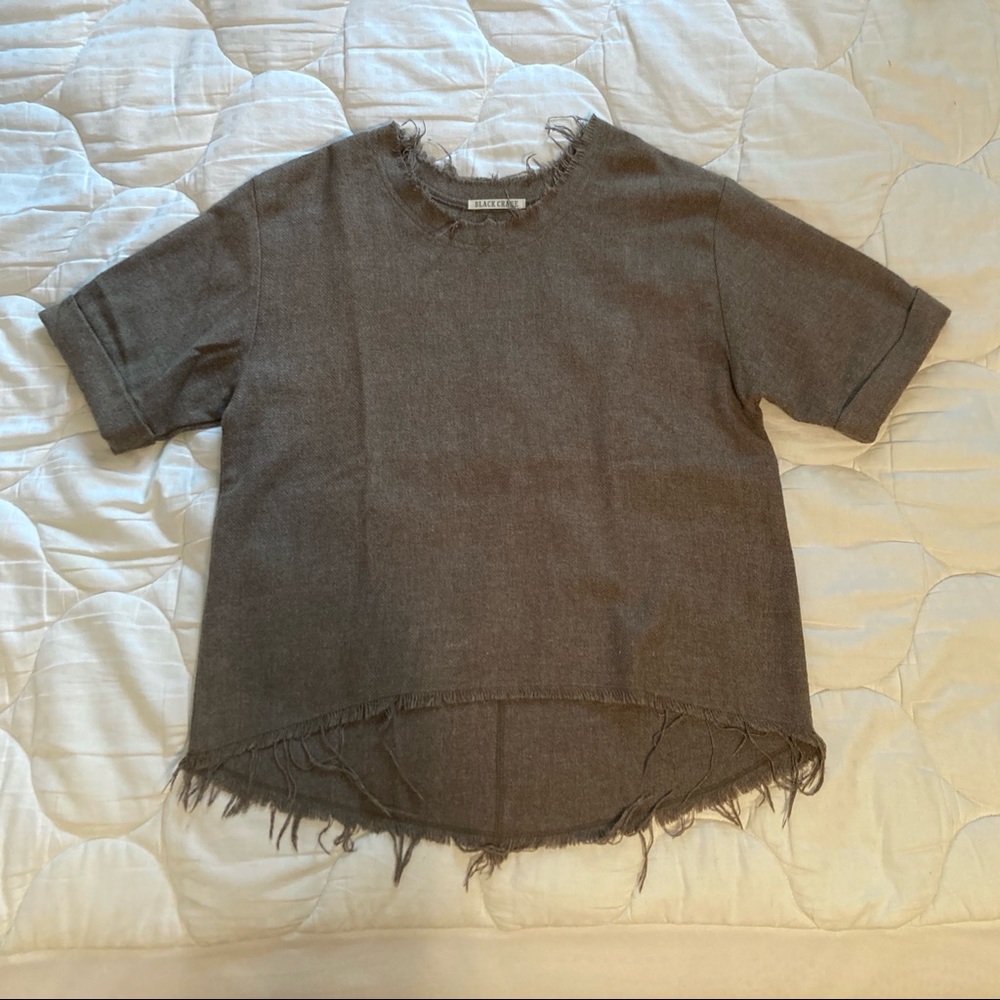 Black Crane t shirt top
